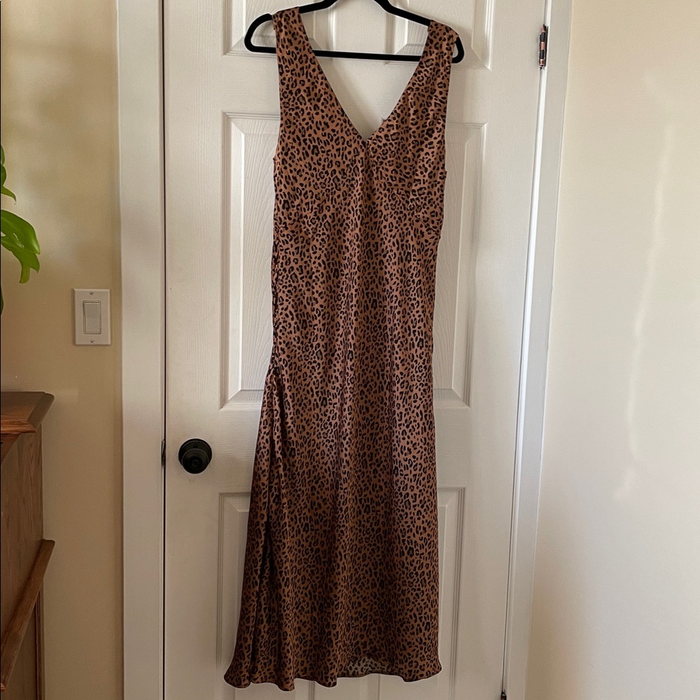 Sold out American eagle satin leopard busty midi rocker dress biker cocktail - Picture 7 of 7